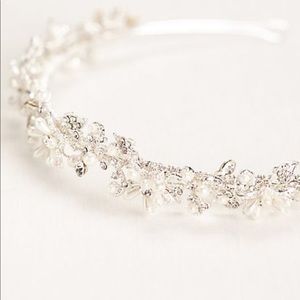 Brand New DB crystal and pearl flower headband